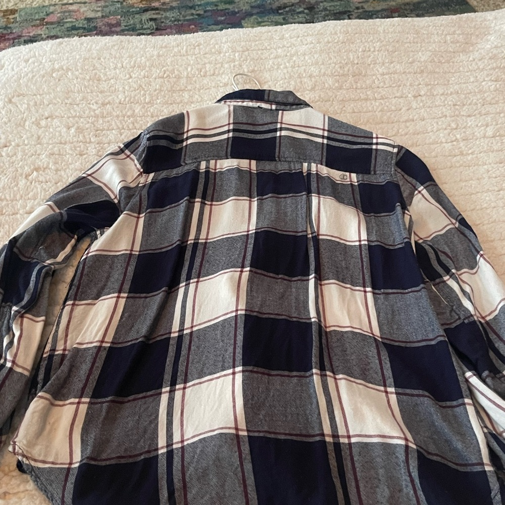 Flannel!! - Picture 3 of 3